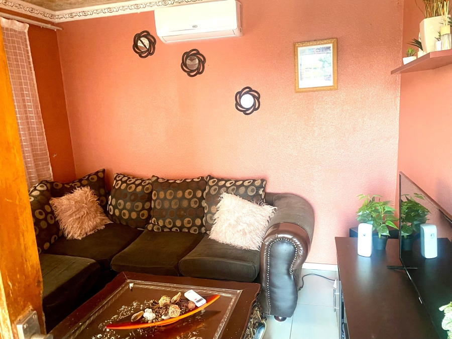 3 Bedroom Property for Sale in Tlhabane West North West